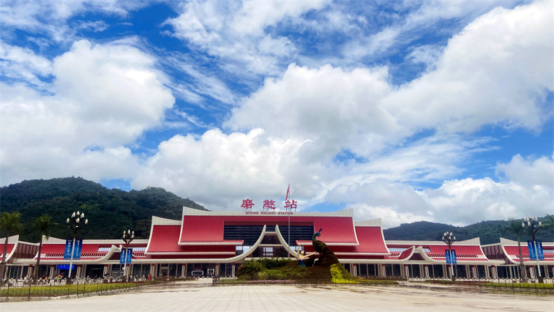 從“不能生”到“一胎雙寶”，43歲在磨丁TT喜當(dāng)媽